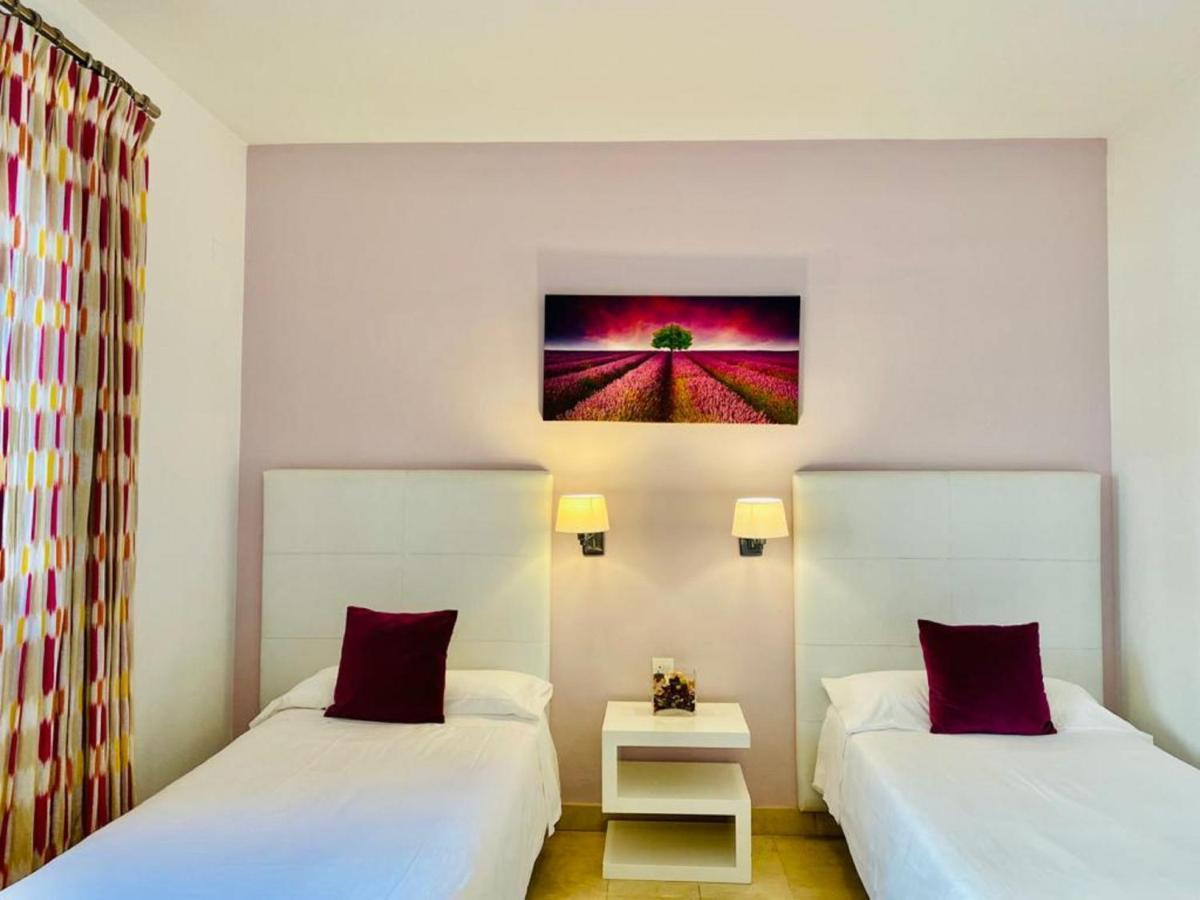 Coral Beach Aparthotel Марбелья Экстерьер фото