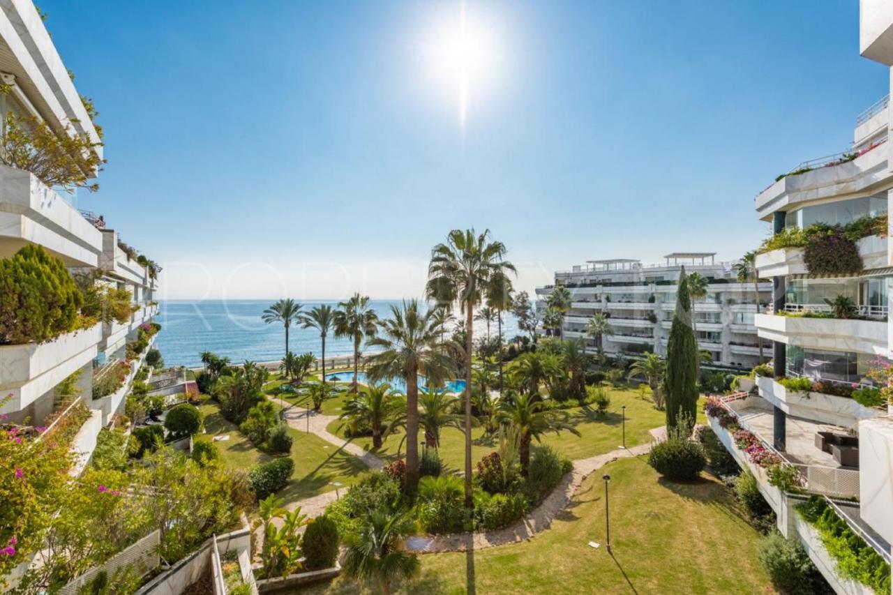 Coral Beach Aparthotel Марбелья Экстерьер фото
