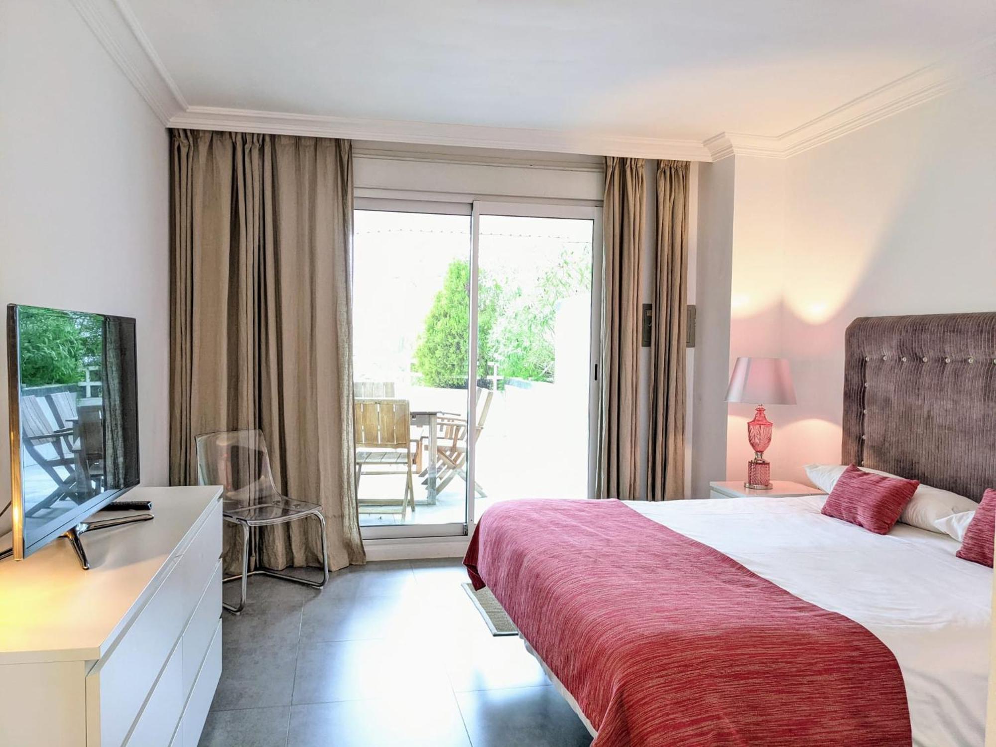 Coral Beach Aparthotel Марбелья Экстерьер фото