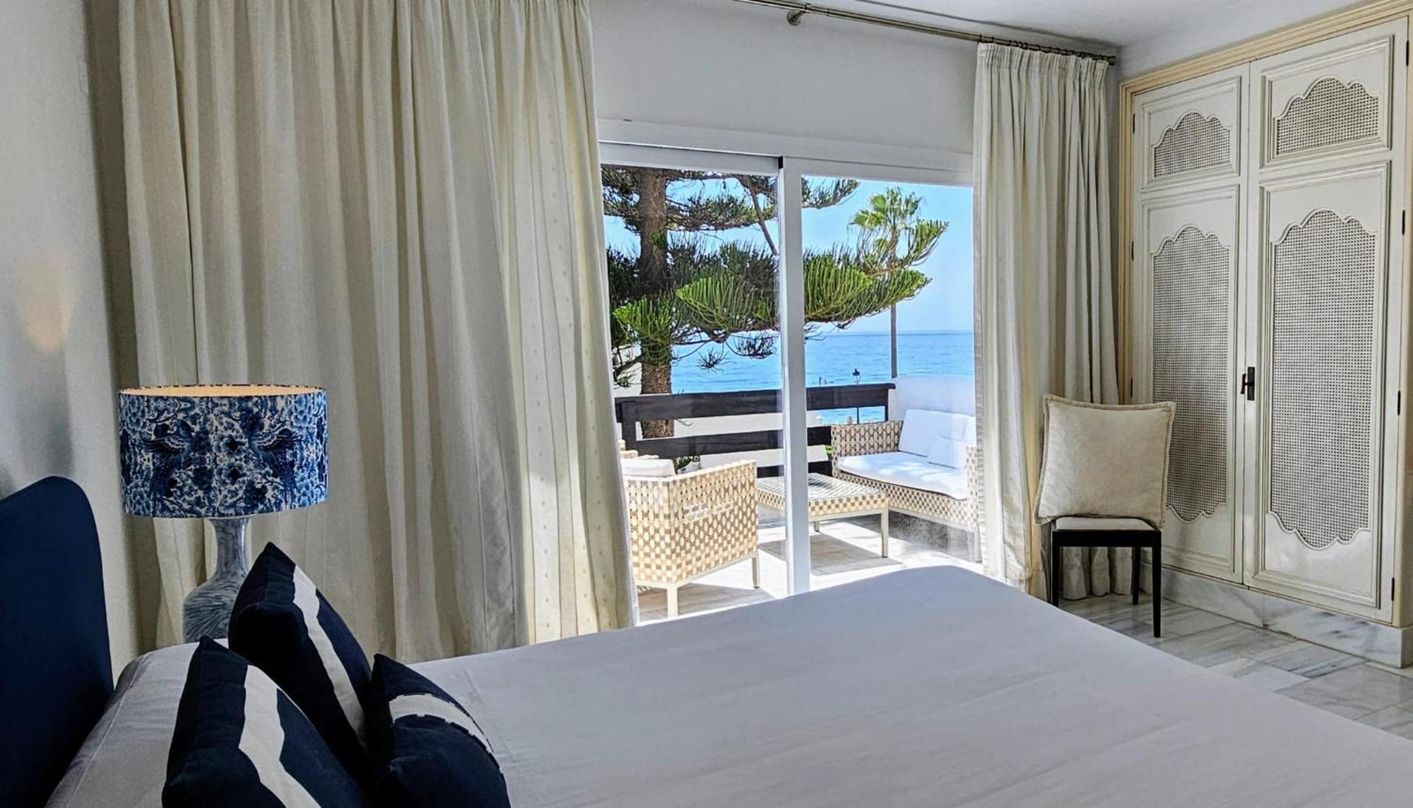 Coral Beach Aparthotel Марбелья Экстерьер фото