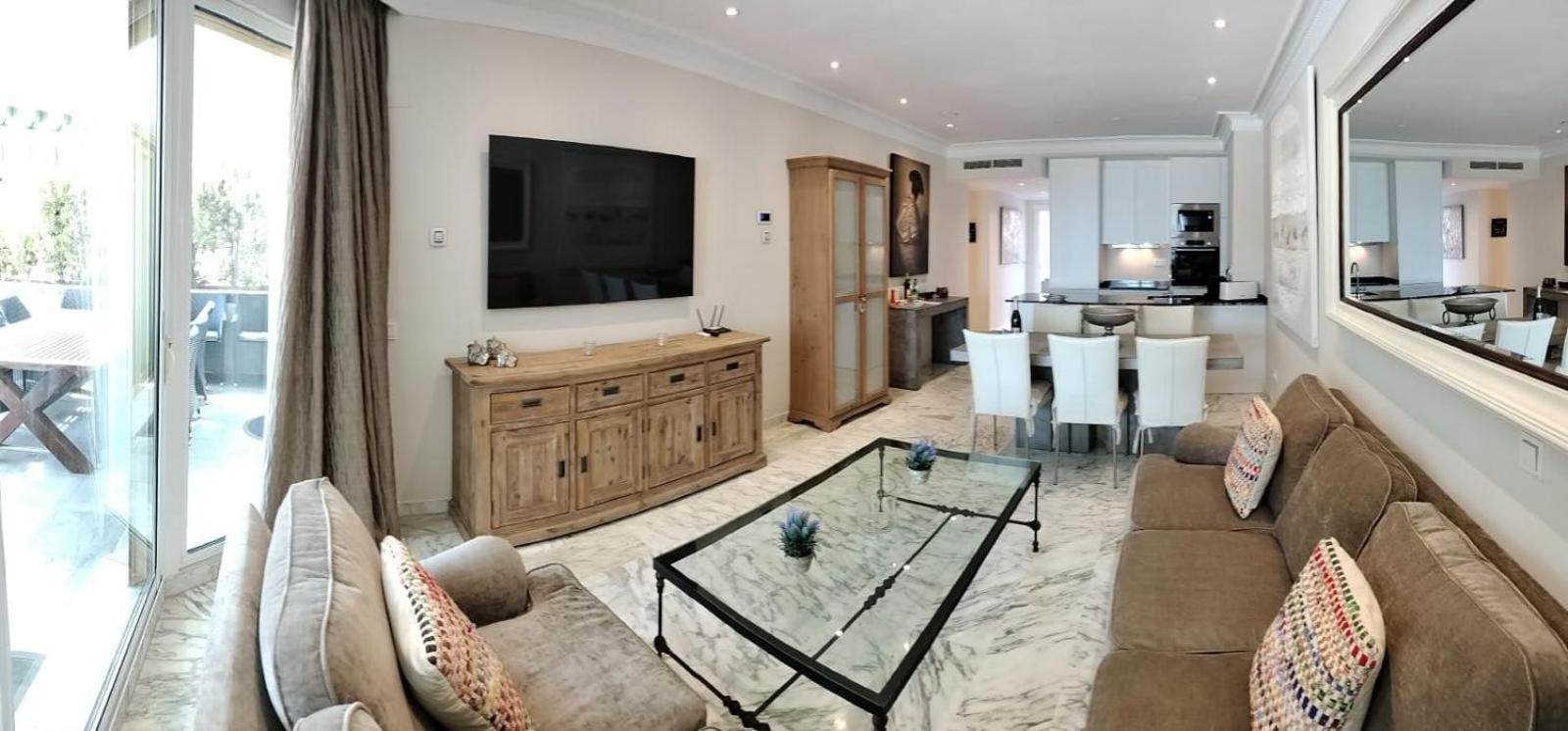 Coral Beach Aparthotel Марбелья Экстерьер фото